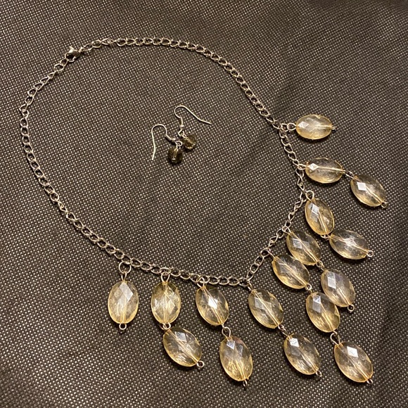 Translucent Yellow acrylic beaded silver tone necklace with matching earrings - Picture 4 of 8